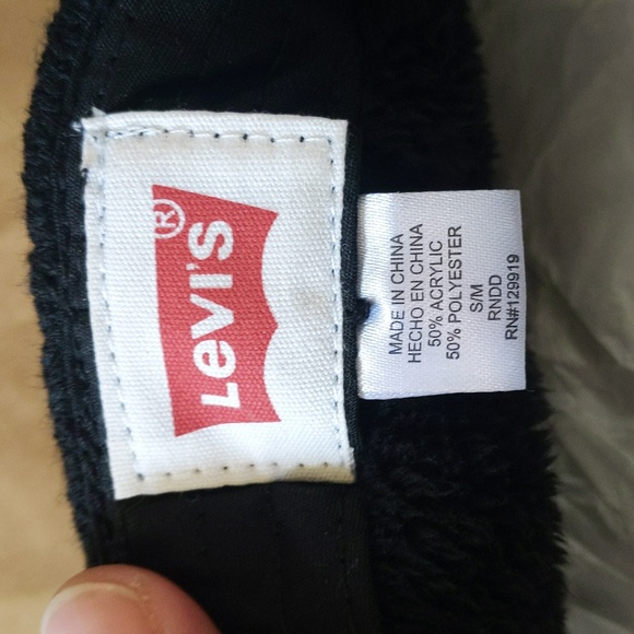 Levi's Sherpa-Lined Classic Ivy Newsboy Sweater Hat - Picture 10 of 10